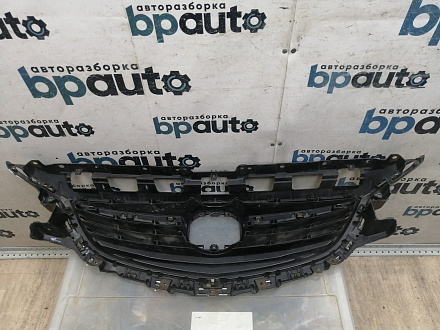 AA046349; Решетка радиатора (GHP950712) для Mazda 6 III (GJ) (2012-2015)/БУ; Оригинал; Р1, Мелкий дефект; 