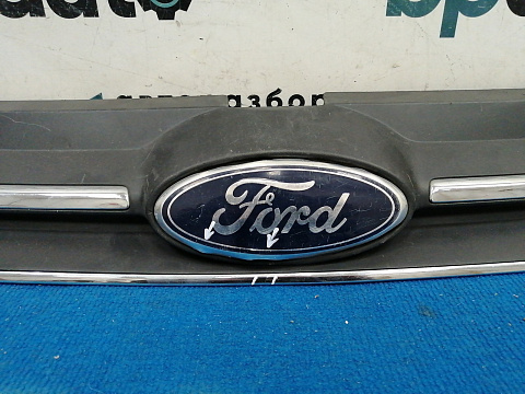 Фотография детали AA037733; Решетка радиатора, матовая (AM21-R8200-C) для Ford C-MAX II (2010-2015)/БУ; Оригинал; Р2, Удовлетворительное; . Фото номер 4