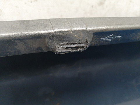 Фотография детали AA036487; Накладка на крышку багажника, нижняя (9683146380) для Peugeot 3008/БУ; Оригинал; Р1, Мелкий дефект; . Фото номер 10