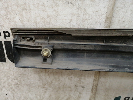 AA032062; Накладка на дверь передняя правая, молдинг (75071-50080) для Lexus LS IV рест. 2 (2012- 2017)/БУ; Оригинал; Р1, Мелкий дефект; 