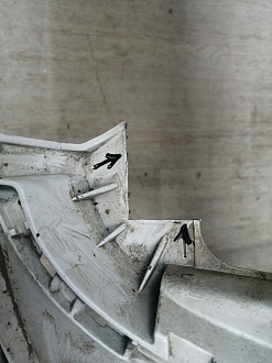 BA000246; Бампер передний; без паркт.; под омыват. (5M0807221N) для Volkswagen Golf Plus II (2009-2014)/БУ; Оригинал; Р2, Удовлетворительное; 