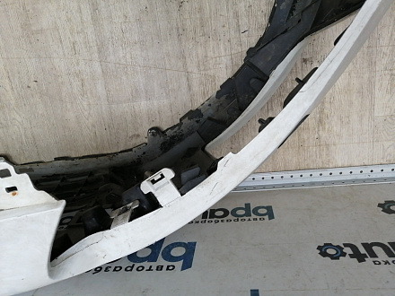 AA044864; Бампер передний; без паркт.; под омыват. (9674576177) для Peugeot 308 I рест. (2011-2015)/БУ; Оригинал; Р1, Мелкий дефект; 