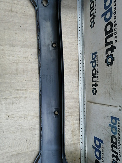 AA046226; Бампер задний; под паркт. (1T0807417K) для Volkswagen Touran II (2010-2015)/БУ; Оригинал; Р1, Мелкий дефект; 