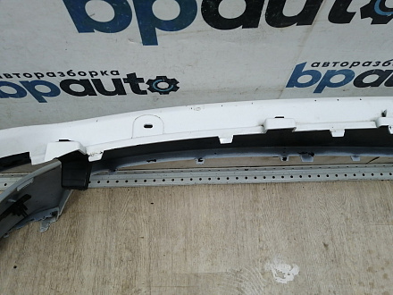 AA045877; Бампер передний; под паркт.; под омыват. (J8A2-17F003-GAW) для Land Rover Range Rover Velar L560 (2017 - 2023)/БУ; Оригинал; Р1, Мелкий дефект; 