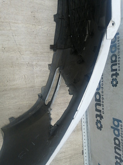 AA045772; Бампер передний; без паркт.; под омыват. (BCW8-50031) для Mazda 3 BL/БУ; Оригинал; Р1, Мелкий дефект; 