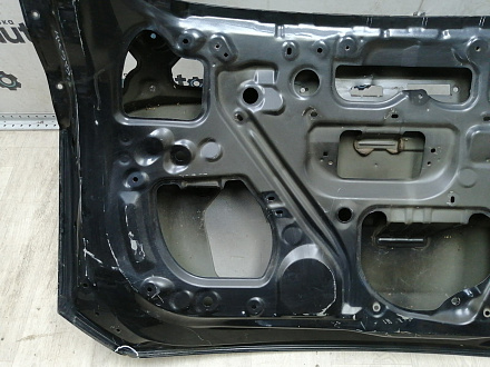 AA044913; Крышка багажника (67005-42430) для Toyota Rav4 40 (2013 — 2015)/БУ; Оригинал; Р2, Удовлетворительное; 