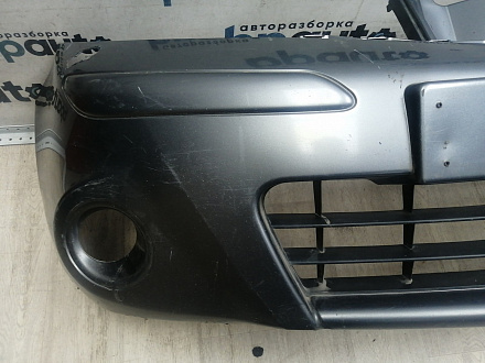 AA046010; Бампер передний; без паркт.; под омыват. (62022-BH10H) для Nissan Note I рест. (2009-2013)/БУ; Оригинал; Р1, Мелкий дефект; 