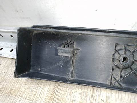 Фотография детали AA045185; Площадка под номер (52114-24050) для Lexus SC II (2001-2005)/БУ; Оригинал; Р0, Хорошее; . Фото номер 6