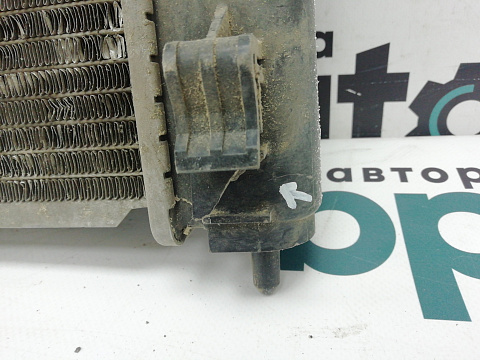 Фотография детали AA009179; Радиатор охлаждения, v 3.0 (1350A050) для Mitsubishi Outlander/БУ; Оригинал; Р2, Удовлетворительное; . Фото номер 6