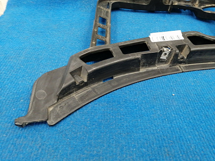 AA036715; Кронштейн заднего бампера правый (3AE807378) для Volkswagen Passat B7 Sedan (2011- 2014)/БУ; Оригинал; Р0, Хорошее; 