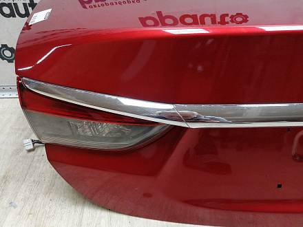 AA045241; Крышка багажника (GJY05261X) для Mazda 6 GJ/БУ; Оригинал; Р1, Мелкий дефект; 