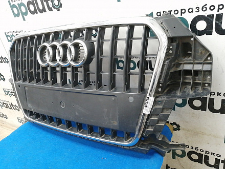 AA026434; Решетка радиатора; под паркт. (8U0 853 651 H) для Audi Q3 I (2011-2014)/БУ; Оригинал; Р2, Удовлетворительное; 