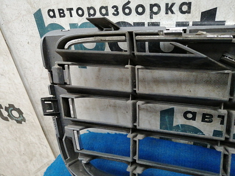 Фотография детали AA032281; Решетка радиатора (31283261) для Volvo S80 II рест. (2010-2013)/БУ; Оригинал; Р1, Мелкий дефект; . Фото номер 11