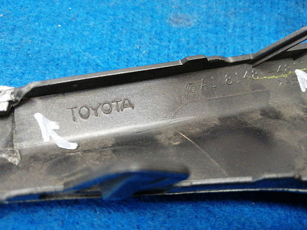 AA029317; Накладка ПТФ правая (81481-48110) для Toyota Highlander II рест. (2010 - 2013)/БУ; Оригинал; Р2, Удовлетворительное; 