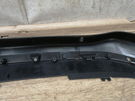 AA034342; Накладка на нижнюю часть переднего бампера (52711-42040) для Toyota Rav4 40 (2013 — 2015)/БУ; Оригинал; Р1, Мелкий дефект; 