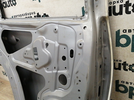 AA035517; Дверь задняя левая (5730B563) для Mitsubishi Pajero Sport/Нов с деф; Оригинал; Р1, Мелкий дефект; 