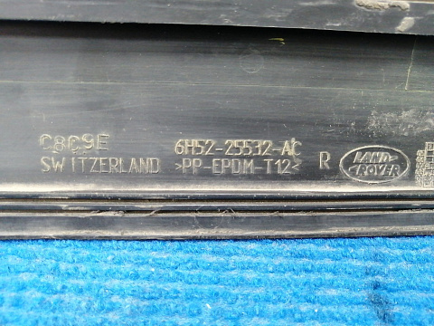 Фотография детали AA020092; Молдинг двери задний правый (6H52-25532-AC) для Land Rover Freelander/БУ; Оригинал; Р1, Мелкий дефект; . Фото номер 5
