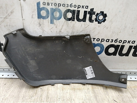 Фотография детали AA044770; Накладка заднего бампера правая (BJ3217K950B) для Land Rover Range Rover Evoque/БУ; Оригинал; Р1, Мелкий дефект; . Фото номер 5