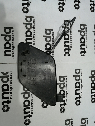 Фотография детали AA045221; Заглушка буксир. крюка переднего бамепера (51117421840) для BMW Х5 IV (G05) (2018-2023)/БУ; Оригинал; Р0, Хорошее; . Фото номер 4