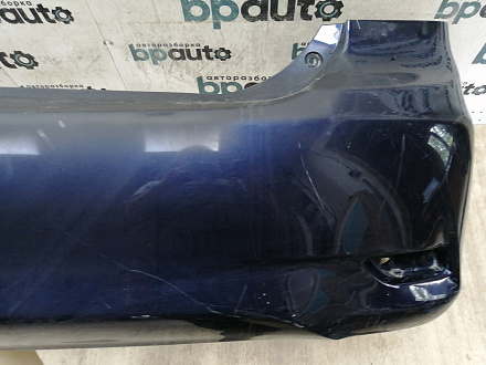 AA044347; Бампер задний; без паркт. (52159-12B30) для Toyota Corolla 150 рест. (2010-2013)/БУ; Оригинал; Р1, Мелкий дефект; 