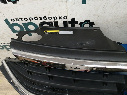 AA033318; Решетка радиатора (6N5853653) для Volkswagen Polo VI Liftback (2020- 2022)/БУ; Оригинал; Р2, Удовлетворительное; 