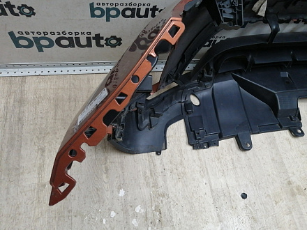 AA045867; Бампер передний; под паркт.; под омыват. (HY32-17F003-AAW) для Land Rover Discovery V L462 (2017 - 2020)/БУ; Оригинал; Р1, Мелкий дефект; 