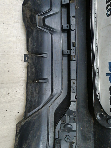 Фотография детали AA044978; Бампер задний; без паркт. (6410D498ZZ) для Mitsubishi ASX I рест.2 (2016- 2019)/БУ; Оригинал; Р1, Мелкий дефект; . Фото номер 21