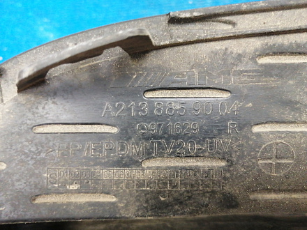 AA040684; Решетка переднего бампера правая, AMG; под паркт. (A2138859004) для Mercedes-Benz E-klasse W213 S213/БУ; Оригинал; Р1, Мелкий дефект; 
