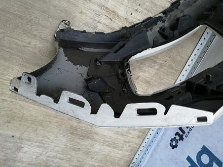 AA044864; Бампер передний; без паркт.; под омыват. (9674576177) для Peugeot 308 I рест. (2011-2015)/БУ; Оригинал; Р1, Мелкий дефект; 