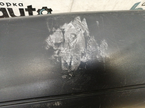 Фотография детали AA043495; Бампер задний, длинный; без паркт. (2K3807421) для Volkswagen Caddy/БУ; Оригинал; Р1, Мелкий дефект; . Фото номер 8