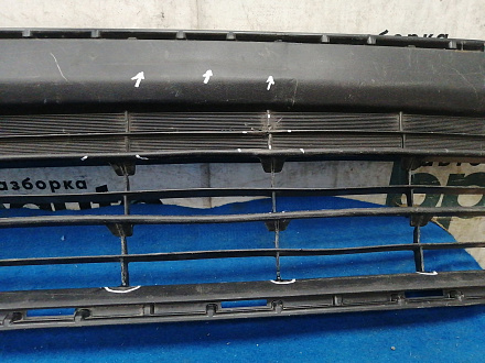 AA034226; Решетка переднего бампера нижняя (53113-42080) для Toyota Rav4 40 рест. (2015 — 2019)/БУ; Оригинал; Р2, Удовлетворительное; 