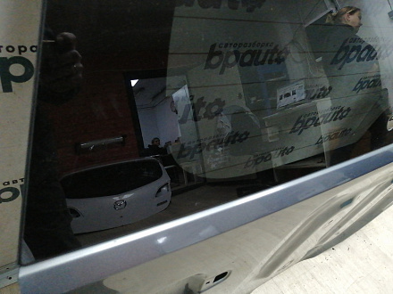 AA045285; Крышка багажника (6910065830) для Suzuki Grand Vitara/БУ; Оригинал; Р1, Мелкий дефект; 