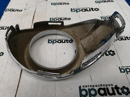 AA032753; Накладка ПТФ правая (BM51-19952) для Ford Focus/БУ; Оригинал; Р1, Мелкий дефект; 