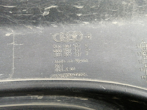 Фотография детали AA025586; Бампер передний, E, F,  S-line; без паркт.; под омыват. (8U0 807 437 D) для Audi Q3 I (2011-2014)/БУ; Оригинал; Р1, Мелкий дефект; . Фото номер 14