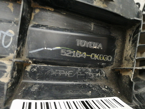 Фотография детали AA036938; Накладка заднего бампера левая (52164-0K030) для Toyota Hilux VIII (2015 - 2020)/БУ; Оригинал; Р2, Удовлетворительное; . Фото номер 11