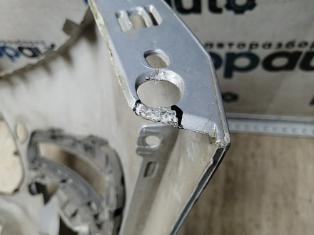 AA046125; Бампер передний; без паркт.; без омыват. (BS71-17757-A) для Ford Mondeo/БУ; Оригинал; Р1, Мелкий дефект; 