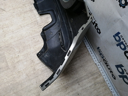 AA045077; Бампер задний; под паркт. (850225291R) для Renault Duster I (2011-2015)/БУ; Оригинал; Р1, Мелкий дефект;