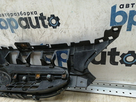 AA045322; Решетка радиатора (86351-1R000) для Hyundai Solaris/БУ; Оригинал; Р2, Удовлетворительное; 