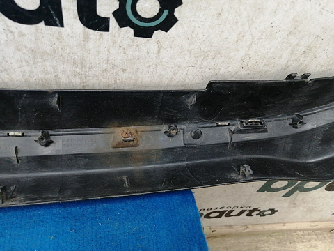 Фотография детали AA031506; Накладка на нижнюю часть переднего бампера (52711-42040) для Toyota Rav4 40 (2013 — 2015)/БУ; Оригинал; Р2, Удовлетворительное; . Фото номер 19