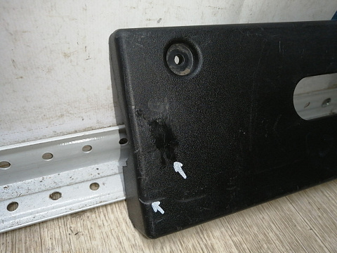 Фотография детали AA045181; Площадка под номер (86529-BW000) для Hyundai Creta II (2021-2023)/БУ; Оригинал; Р1, Мелкий дефект; . Фото номер 2