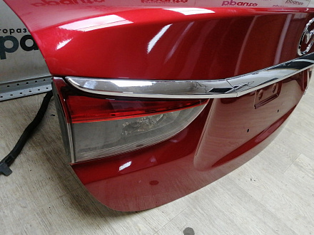 AA045241; Крышка багажника (GJY05261X) для Mazda 6 GJ/БУ; Оригинал; Р1, Мелкий дефект; 