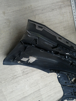 AA046013; Бампер задний; под паркт. (J8A2-17A958-AB) для Land Rover Range Rover Velar L560 (2017 - 2023)/БУ; Оригинал; Р1, Мелкий дефект; 