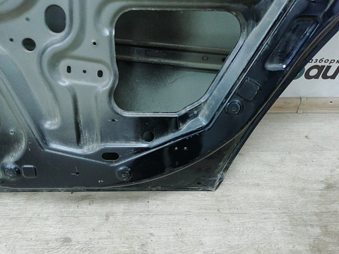 Фотография детали AA005261; Дверь задняя правая (H210M-9W5MA) для Nissan Teana 31/БУ; Оригинал; Р1, Мелкий дефект; . Фото номер 8