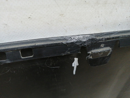 AA045746; Юбка переднего бампера (7P5807061) для Porsche Cayenne II (958) (2010-2014)/БУ; Оригинал; Р1, Мелкий дефект; 