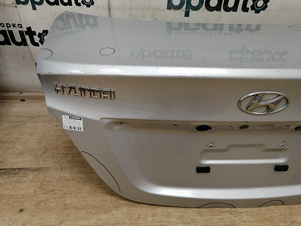 AA038903; Крышка багажника (69200-4L000) для Hyundai/БУ; Оригинал; Р3, Под восстановление; 