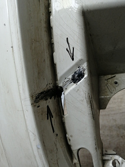 AA045811; Бампер передний,  S-line; без паркт.; под омыват. (8U0 807 437 D) для Audi Q3 I (2011-2014)/БУ; Оригинал; Р1, Мелкий дефект; 