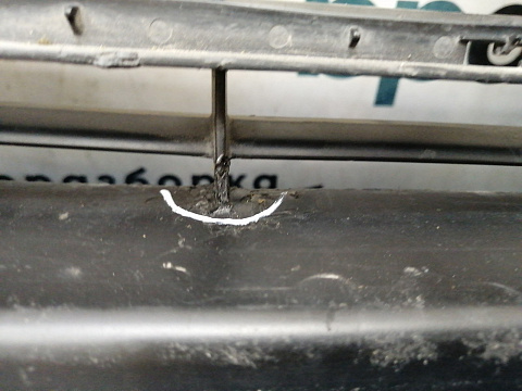 Фотография детали AA038912; Решетка переднего бампера (9686571877) для Peugeot 508 (2011-2014)/БУ; Оригинал; Р2, Удовлетворительное; . Фото номер 9