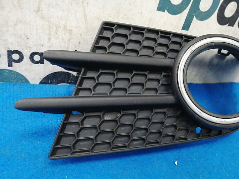 Фотография детали AA028424; Накладка ПТФ левая, Sport-Style (5N0853665H) для Volkswagen Tiguan I рест. (2011- 2016)/БУ; Оригинал; Р2, Удовлетворительное; . Фото номер 2