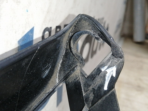 Фотография детали AA045452; Решетка радиатора (A1698801583) для Mercedes-Benz A-klasse II рест. (W169) (2008-2012)/БУ; Оригинал; Р1, Мелкий дефект; . Фото номер 13