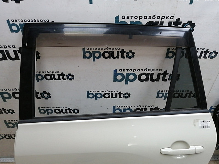 AA045294; Дверь задняя левая, под расширитель, Long (67004-42110) для Toyota Rav4/БУ; Оригинал; Р0, Хорошее; (070) Белый перламутр 3х. сл.